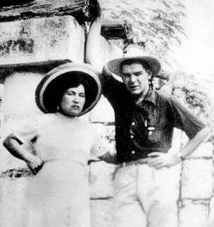 Эрнесто и Ильда Гадеа во время медового месяца на полуострове Юкатан, 1955 г.