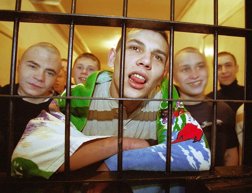 «Тюрьма еще никого не отпускала», - один из главных заветов АУЕ. Фото Юрия Белинского (ТАСС) 