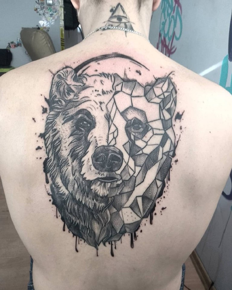татуировки с медведем