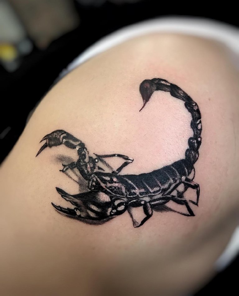 татуировки скорпиона