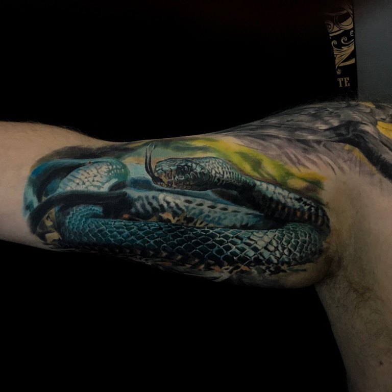 татуировки кобры