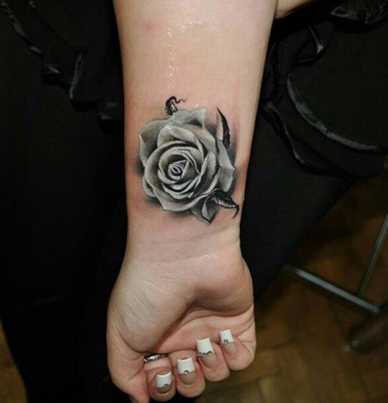Cool-Rose-Tattoo-on-Wrist
