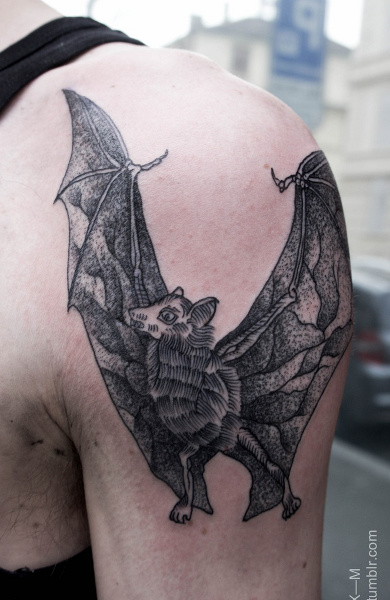 фото татуировки летучая мышь